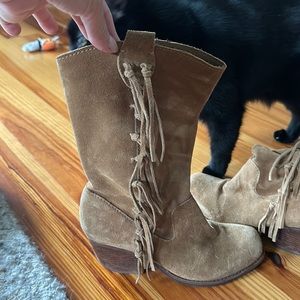 Matisse boots so 7.5